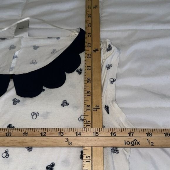 Disney X LC Lauren Conrad Womens S Printed Top With Scalloped Collar - Picture 7 of 8